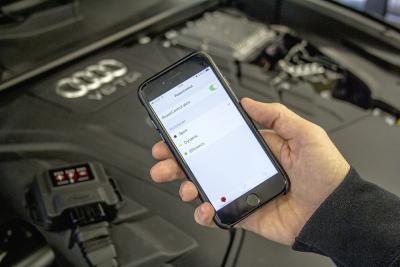 Le boîtier d’optimisation PowerControl RX avec app Le boîtier d’optimisation PowerControl RX avec app