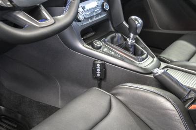 PedalBox mit App im Ford Focus RS