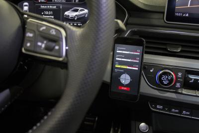Racing chip PowerControl X with smartphone app from DTE