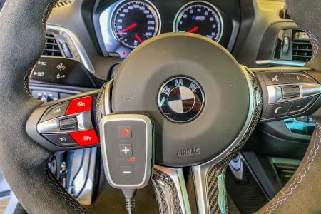 Die Tuningbox PedalBoxf&uuml;r Ihren BMW M2