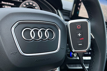 Besser Beschleunigung im Audi Q5 mit Gaspedaltuning PedalBox
